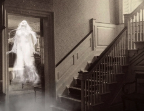 A Guide to Reading Ghost Stories With Russell Kirk