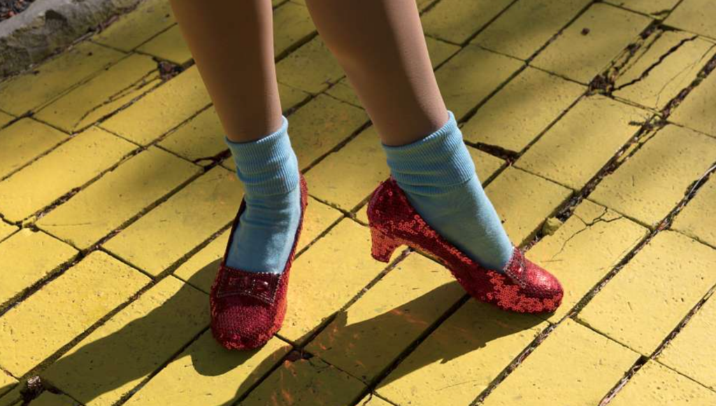 Was 'The Wizard of Oz' Cursed? Here's Which Stories Are True