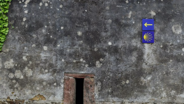 On the Way to the Tavern: el Camino de Santiago